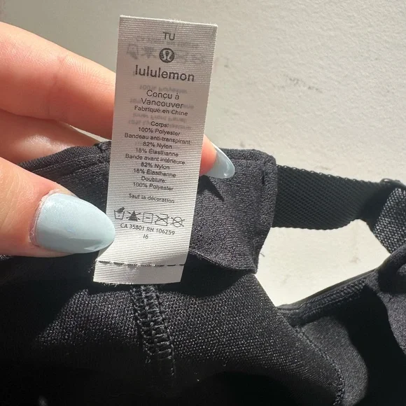 Lululemon Hat in Black - Picture 6 of 6